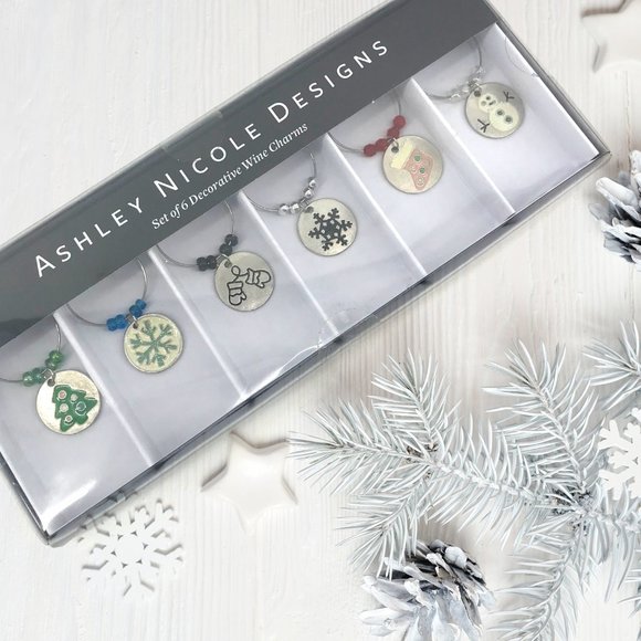 Ashley Nicole Designs Other - ASHLEY NICOLE DESIGNS🎄 Holiday Wine Charms